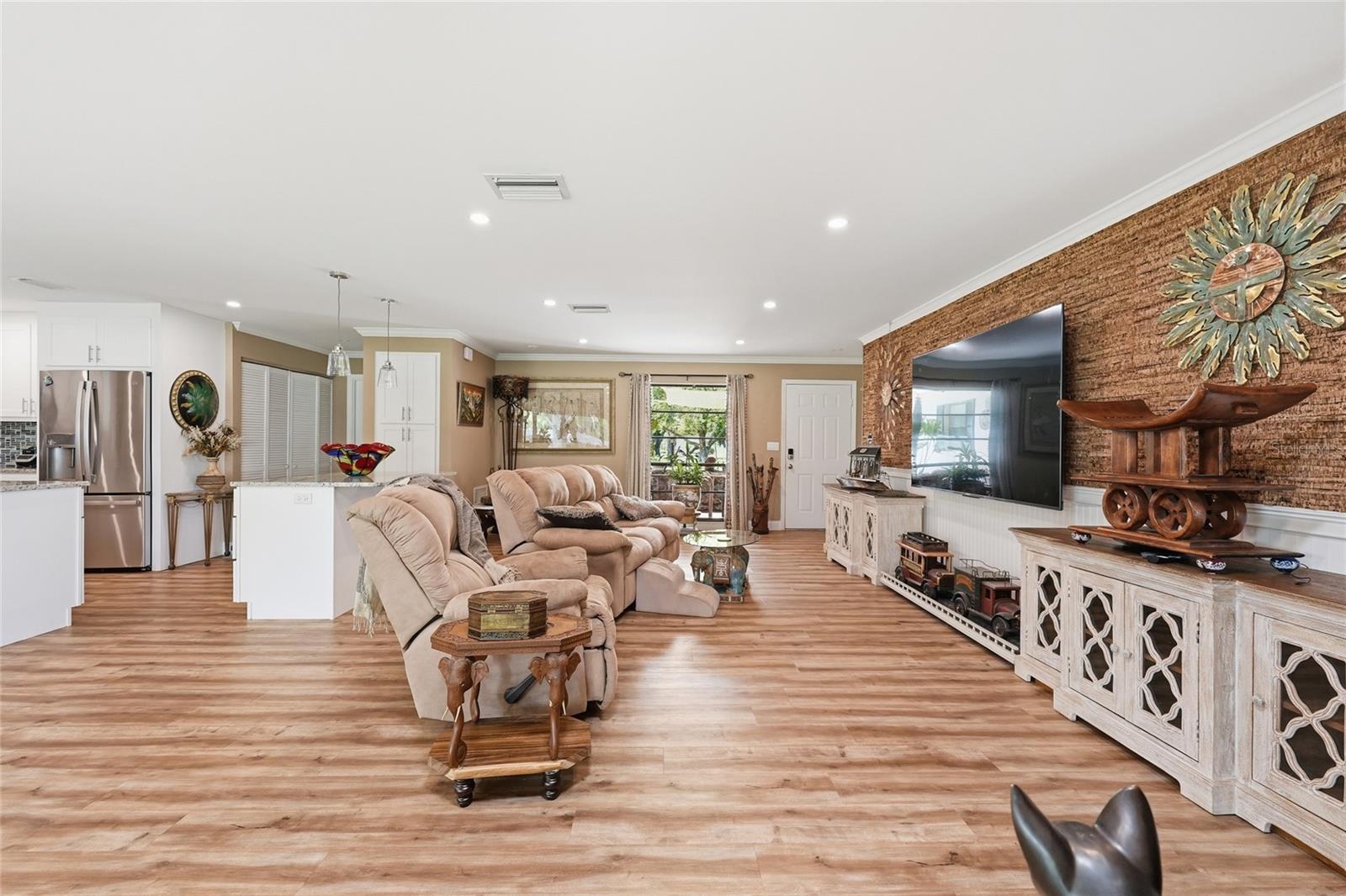 7101 FAIRWAY BEND CIR, SARASOTA, FL, 34243