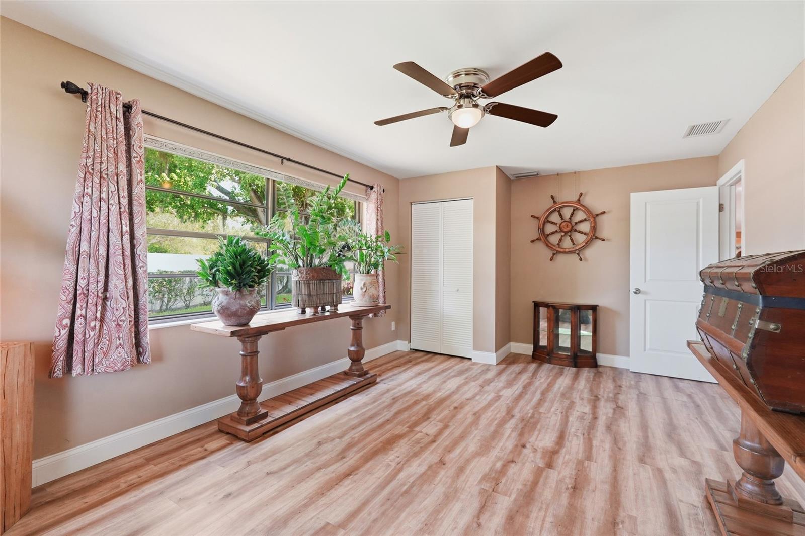 7101 FAIRWAY BEND CIR, SARASOTA, FL, 34243