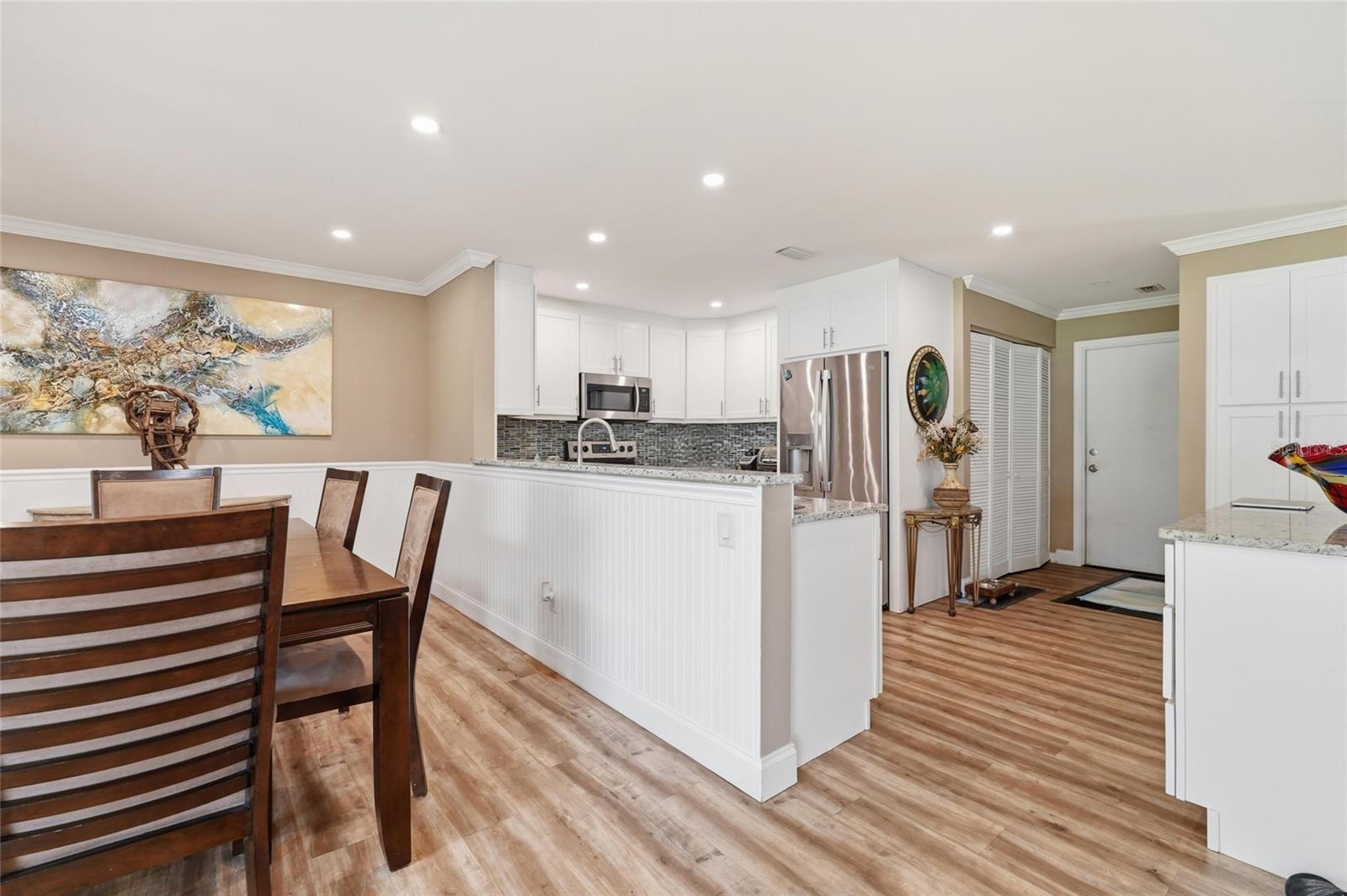 7101 FAIRWAY BEND CIR, SARASOTA, FL, 34243