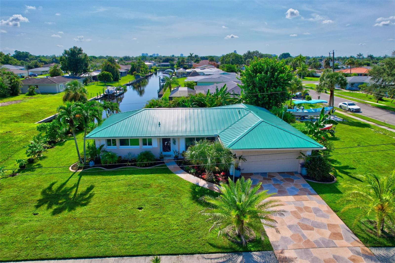 4638 VINSETTA AVE, NORTH FORT MYERS, FL, 33903