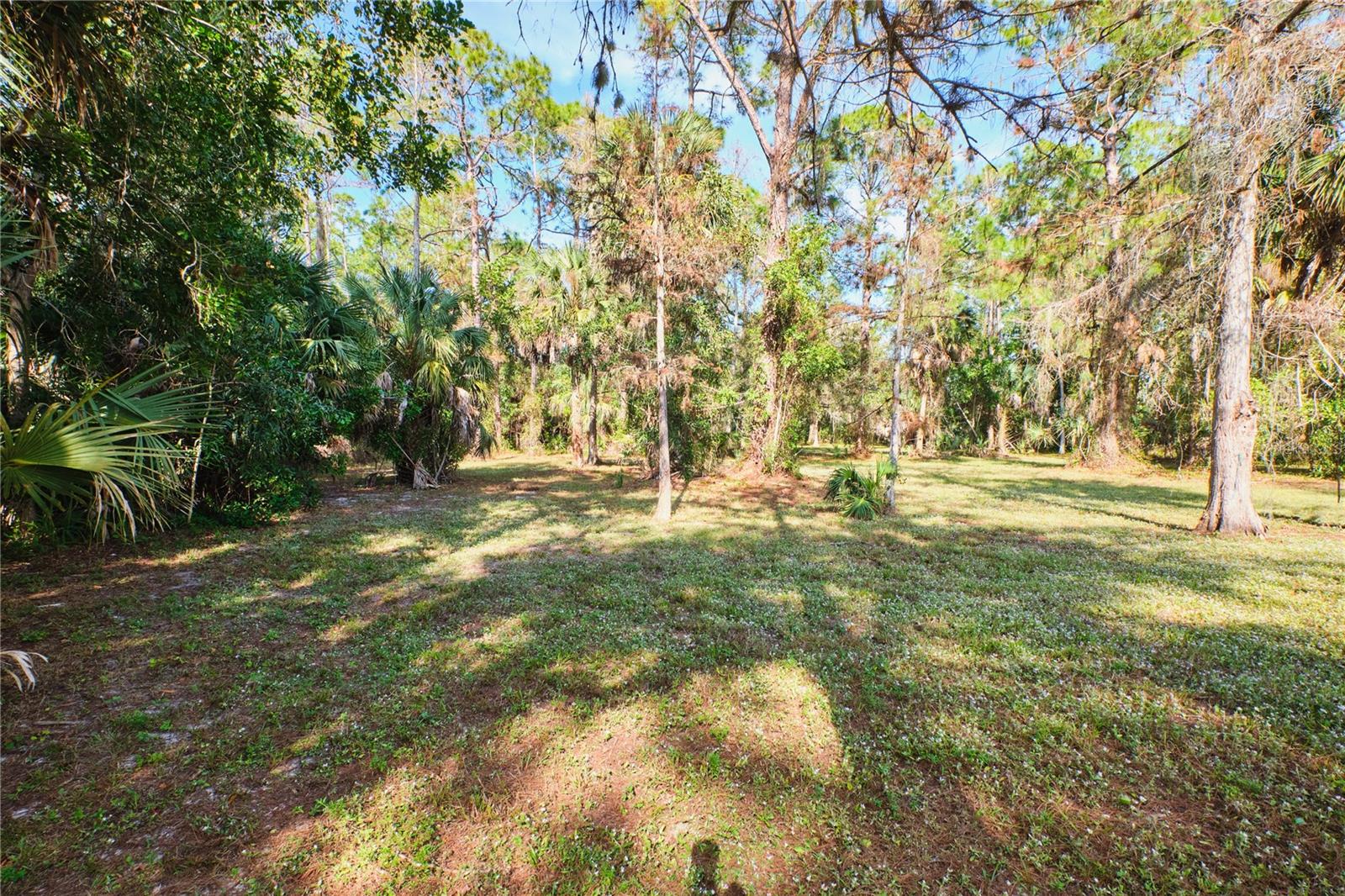 221 18TH AVE NW, NAPLES, FL, 34120