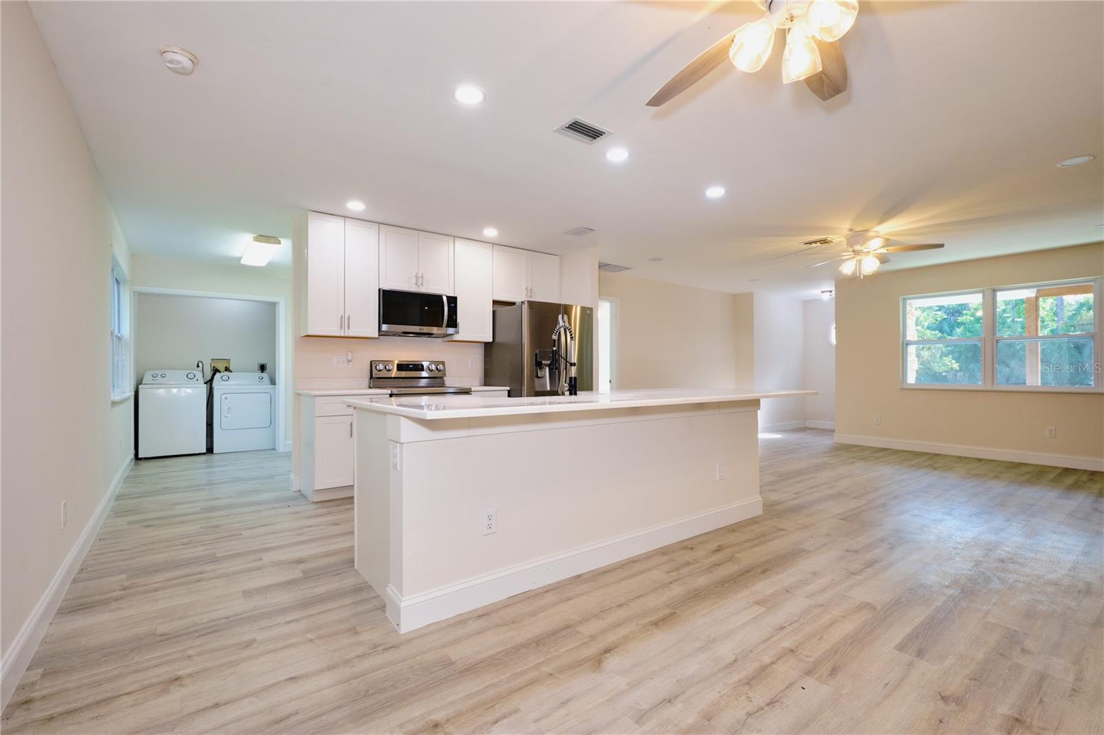 221 18TH AVE NW, NAPLES, FL, 34120