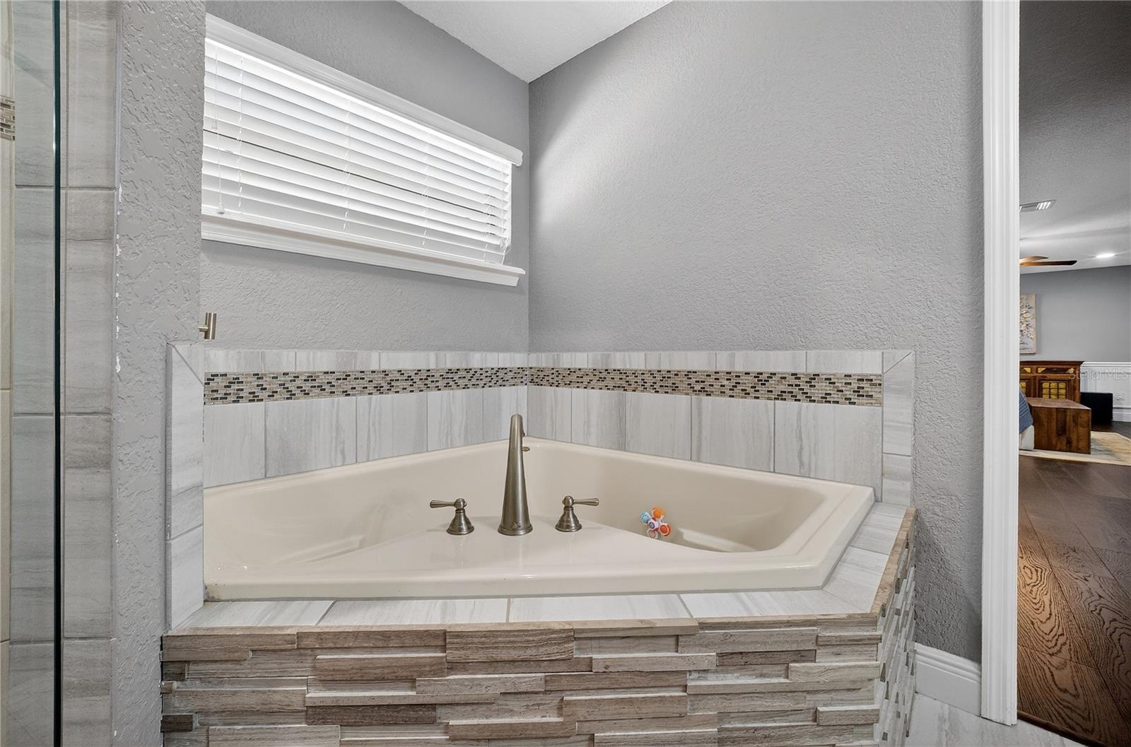 1324 OTTERS VIEW CT, FRUITLAND PARK, FL, 34731