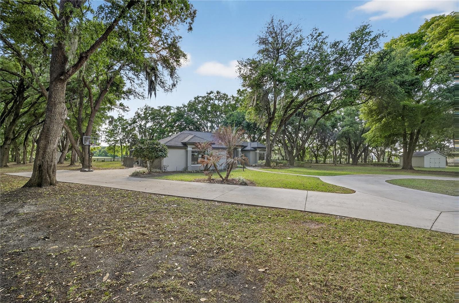 1324 OTTERS VIEW CT, FRUITLAND PARK, FL, 34731