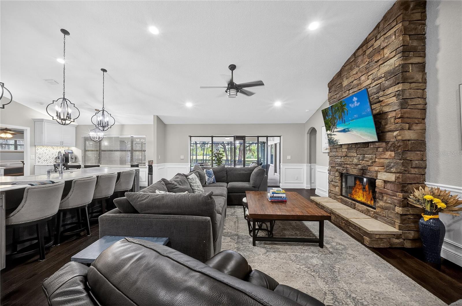 1324 OTTERS VIEW CT, FRUITLAND PARK, FL, 34731