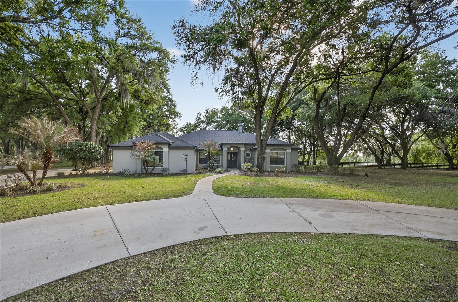 1324 OTTERS VIEW CT, FRUITLAND PARK, FL, 34731