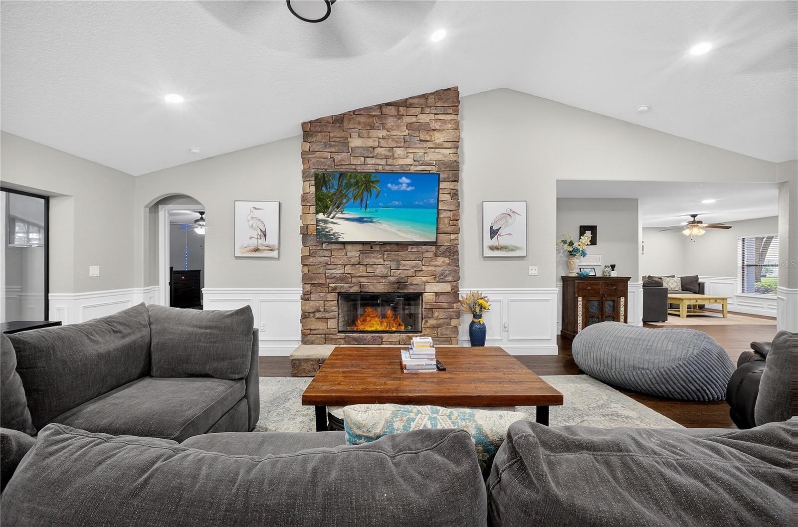 1324 OTTERS VIEW CT, FRUITLAND PARK, FL, 34731
