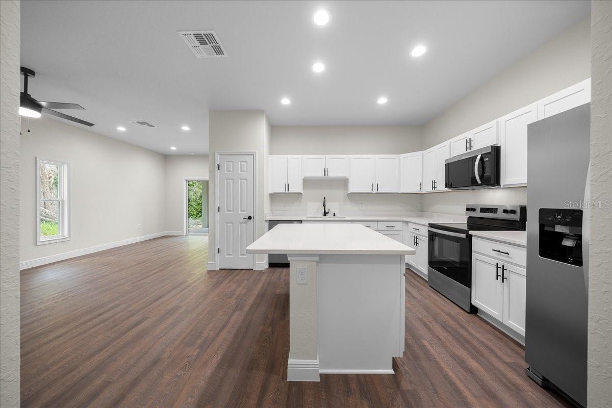 5849 SE DREW RD #1 & 2, BELLEVIEW, FL, 34420