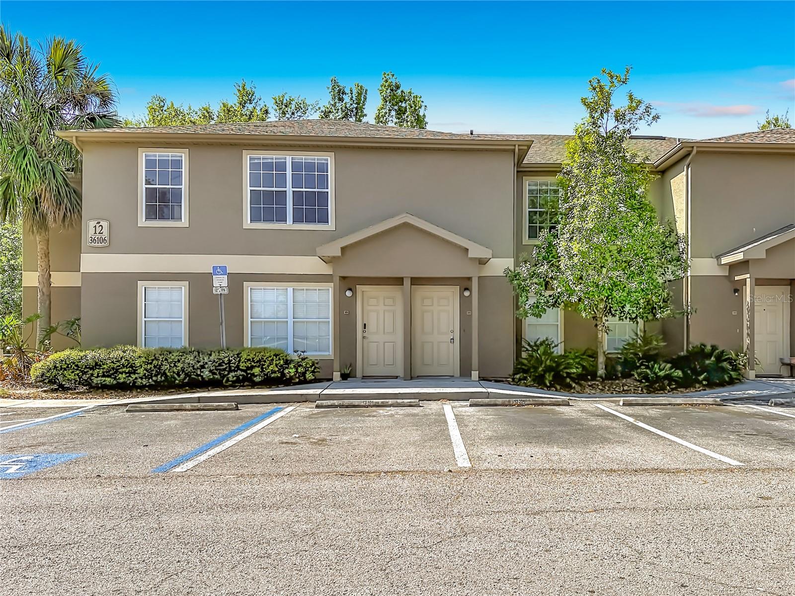 36106 LAKE CHASE BLVD #201, ZEPHYRHILLS, FL, 33541