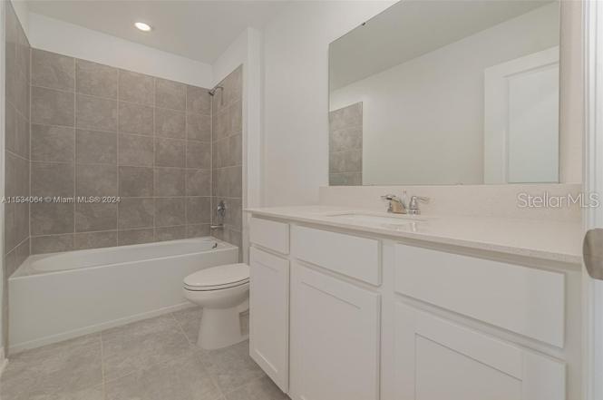 748 REGGIE, WINTER HAVEN, FL, 33884