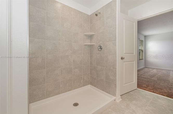 748 REGGIE, WINTER HAVEN, FL, 33884