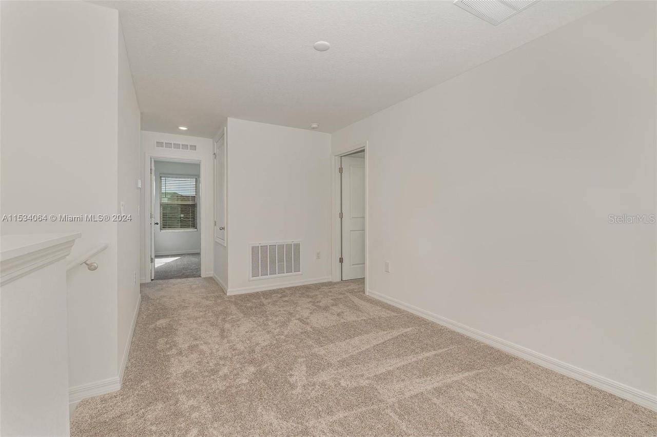 748 REGGIE, WINTER HAVEN, FL, 33884
