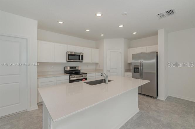 748 REGGIE, WINTER HAVEN, FL, 33884