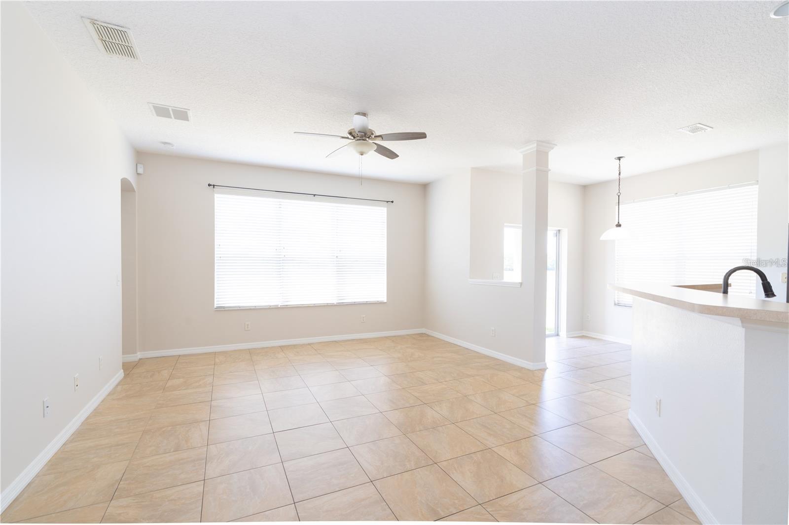 7720 BEAR CLAW RUN, ORLANDO, FL, 32825