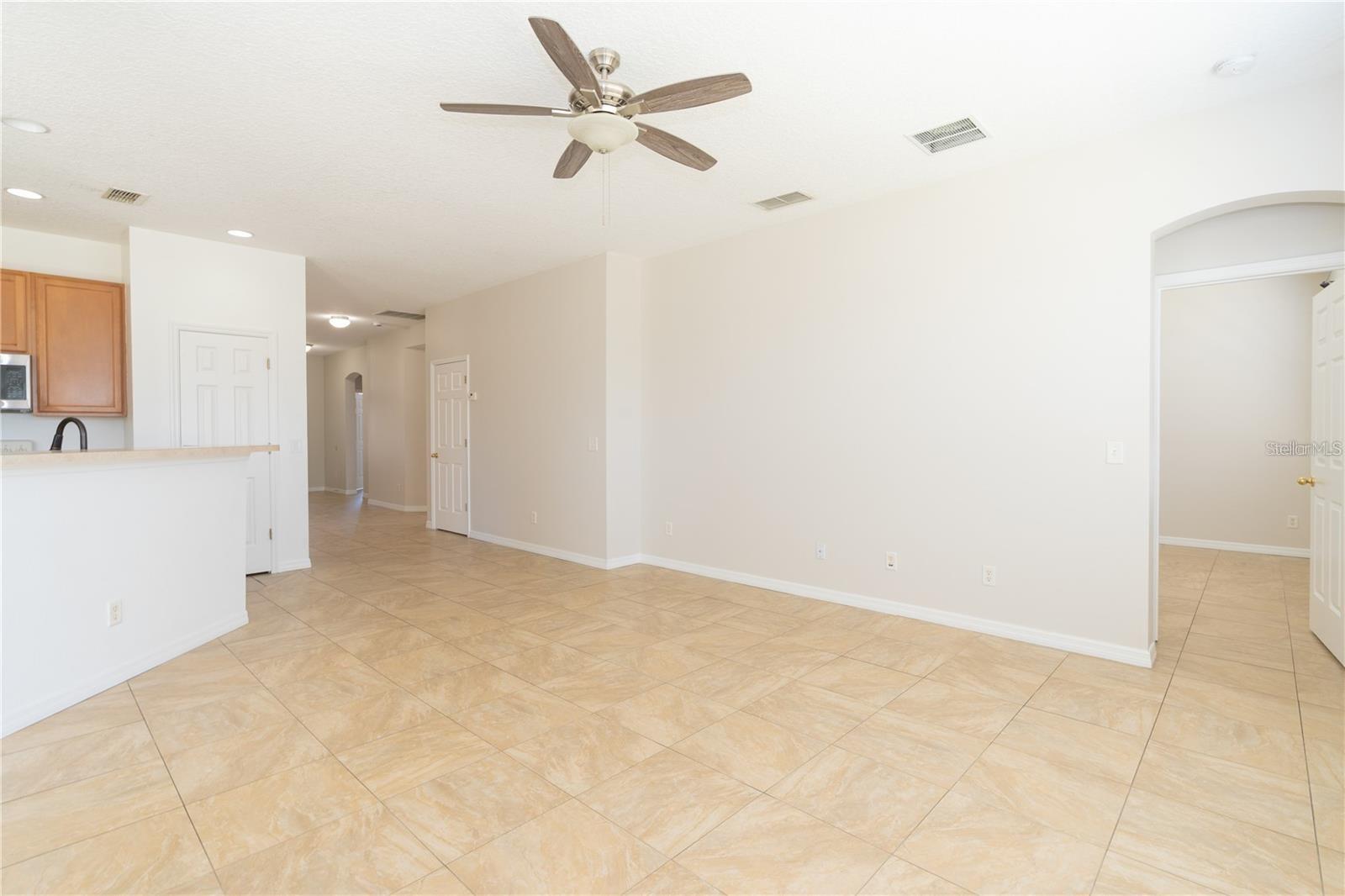 7720 BEAR CLAW RUN, ORLANDO, FL, 32825