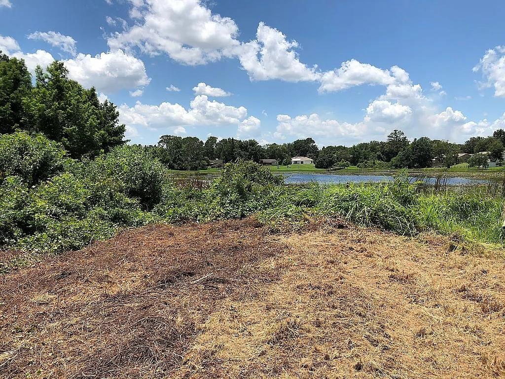 257 LAKE LN, DEBARY, FL, 32713