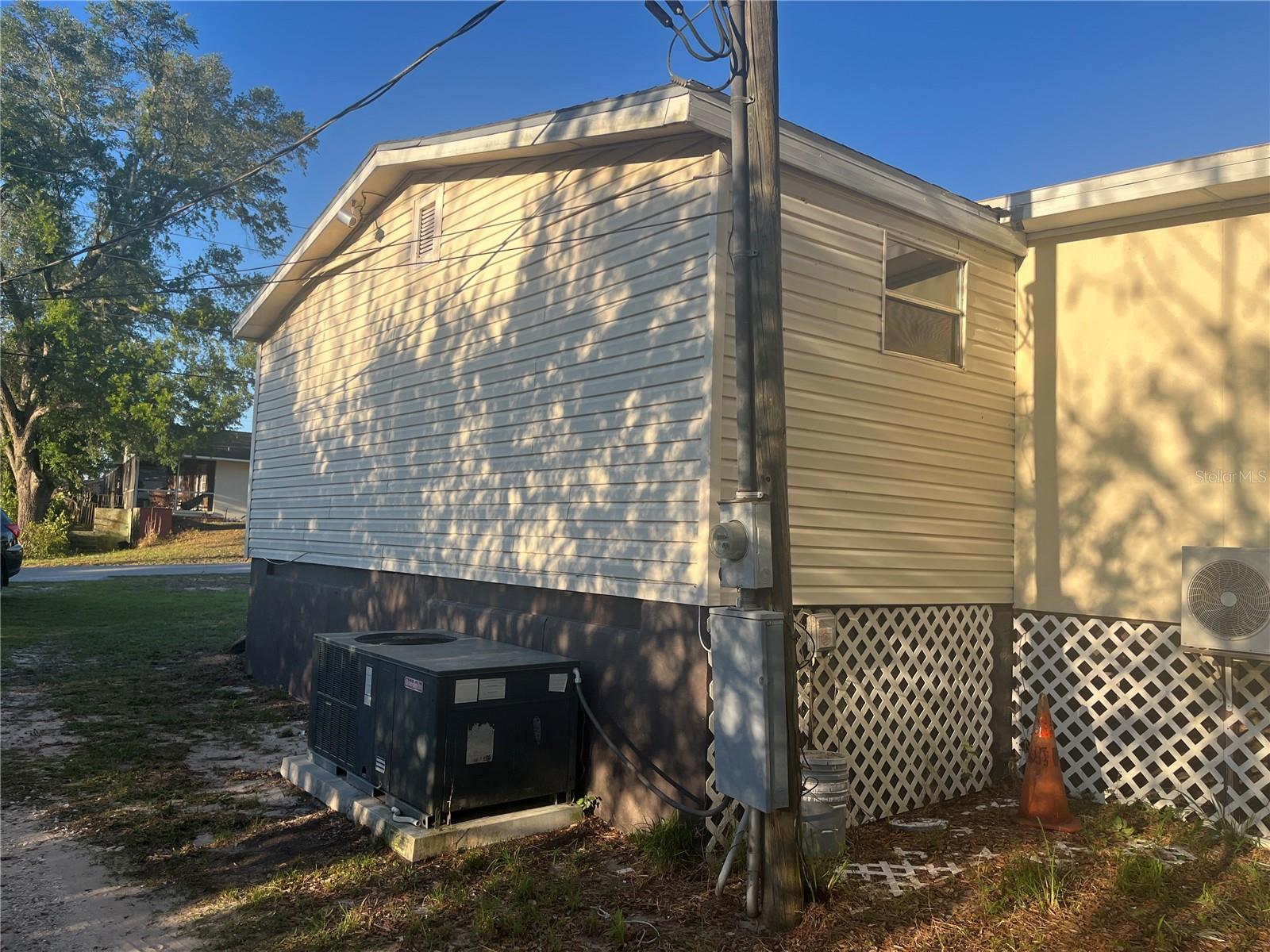 142 WINSTON AVE, LAKE WALES, FL, 33853