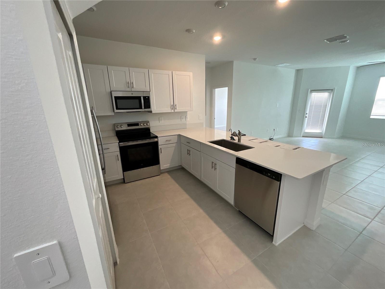 32188 SPICEBERRY ST, SAN ANTONIO, FL, 33576