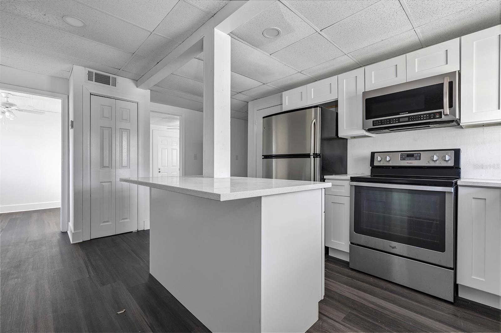 2027 1/2 30TH AVE BOTTOM UNIT N, ST PETERSBURG, FL, 33713