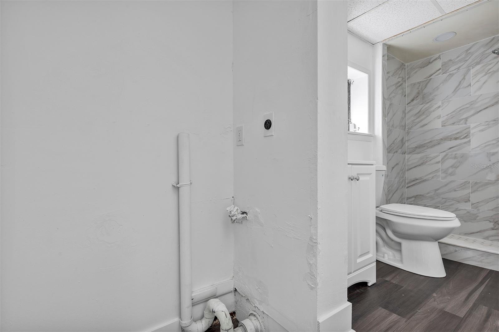 2027 1/2 30TH AVE BOTTOM UNIT N, ST PETERSBURG, FL, 33713
