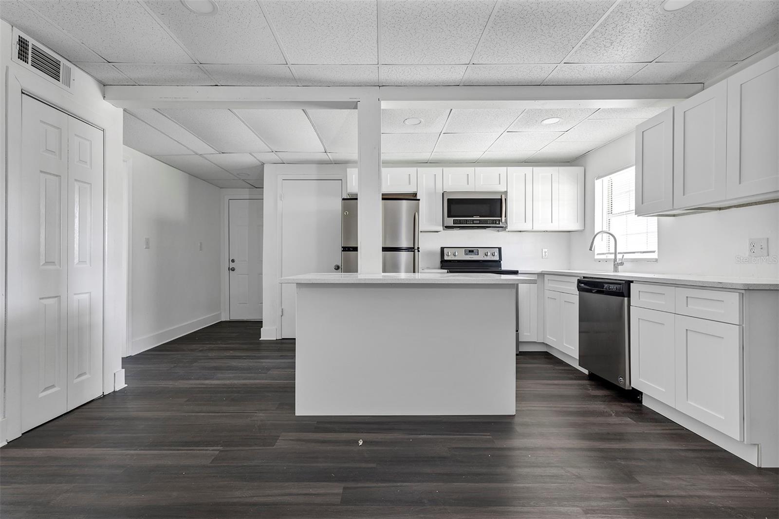 2027 1/2 30TH AVE BOTTOM UNIT N, ST PETERSBURG, FL, 33713