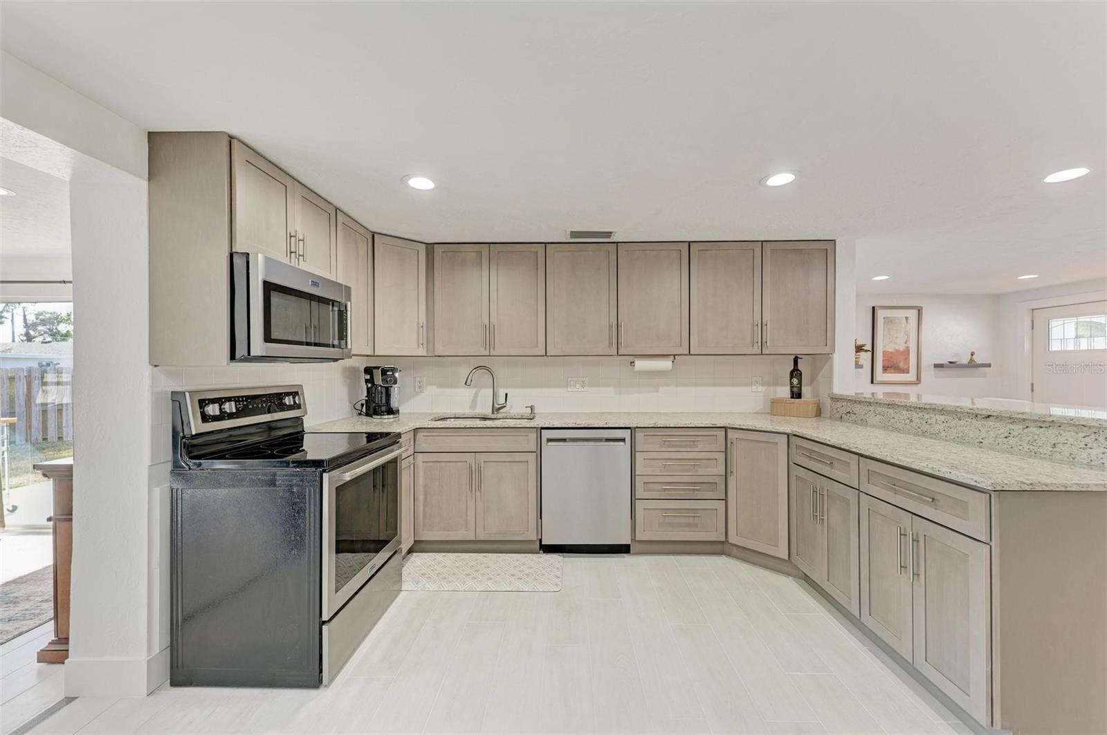 3311 WATER ST, ELLENTON, FL, 34222