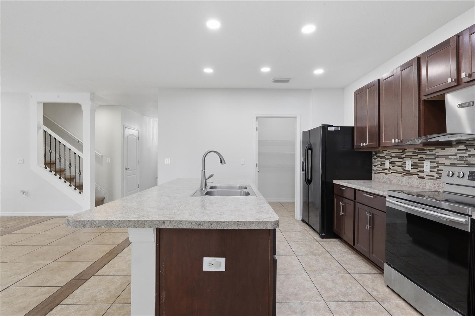 3204 AZALEA BLOSSOM DR, PLANT CITY, FL, 33567