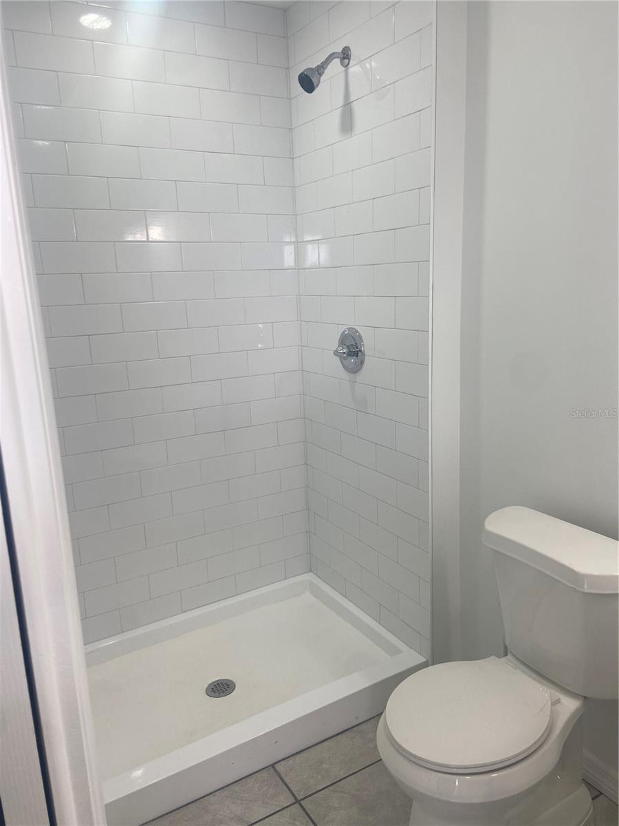 7020 BAYWOOD DR, TAMPA, FL, 33637