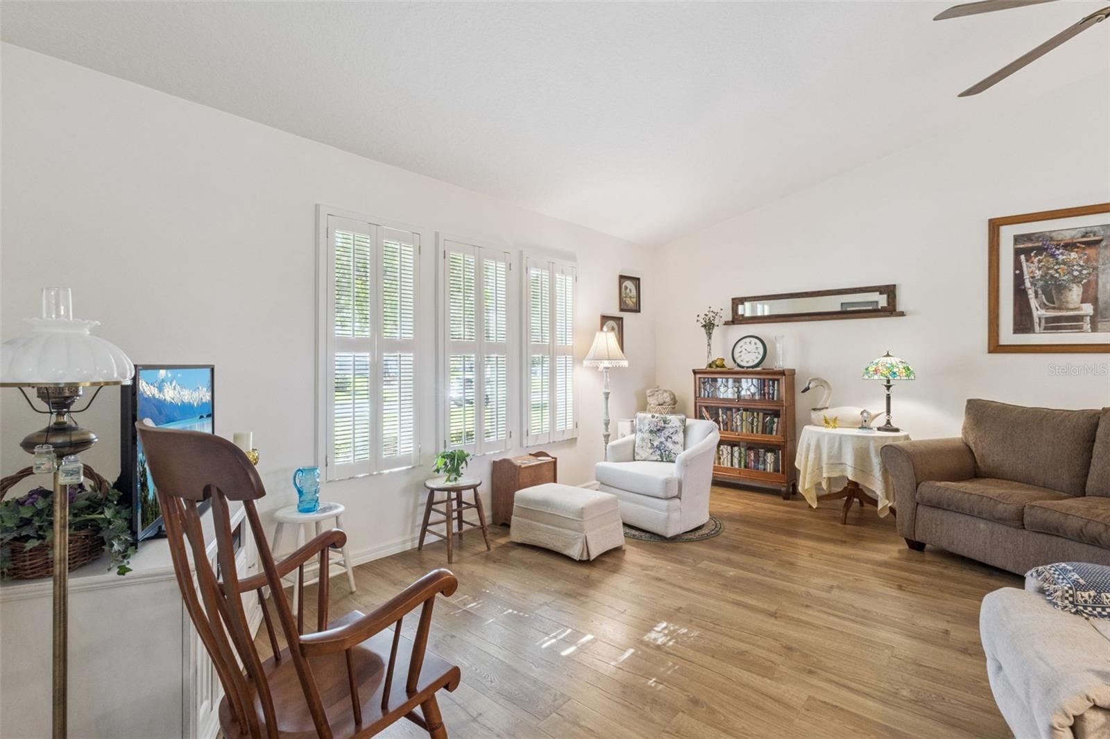 27110 RACQUET CIR, LEESBURG, FL, 34748