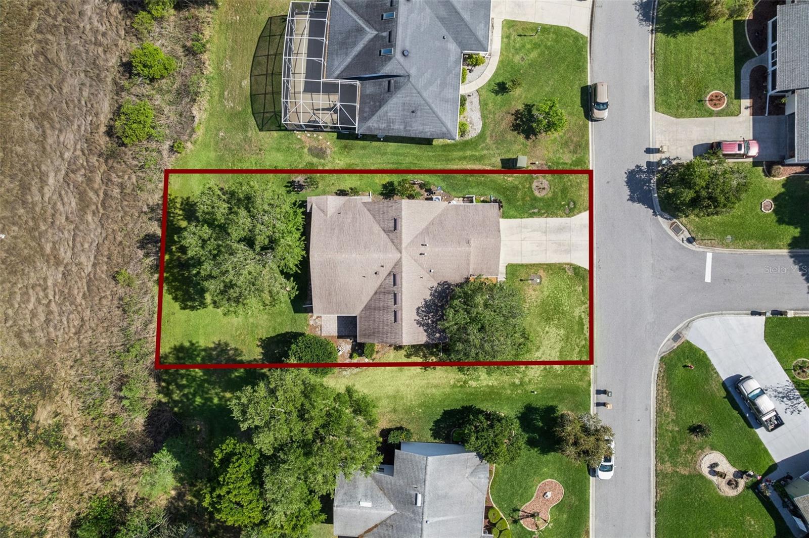 27110 RACQUET CIR, LEESBURG, FL, 34748