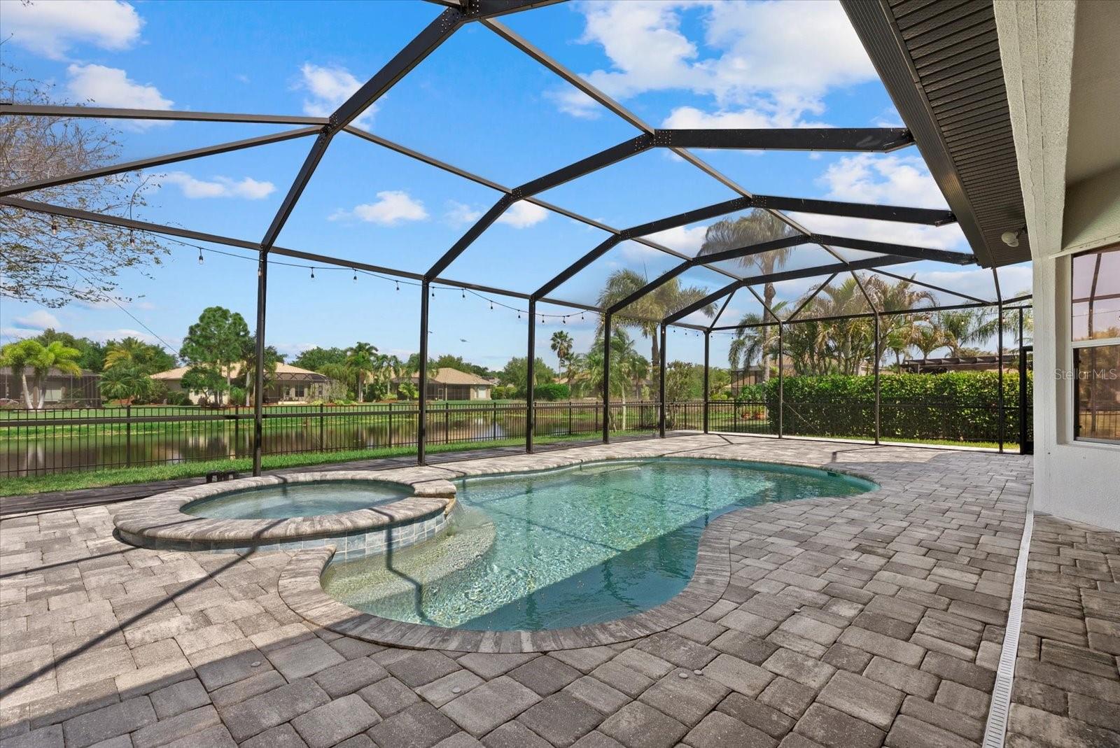 220 DOVE TRL, BRADENTON, FL, 34212