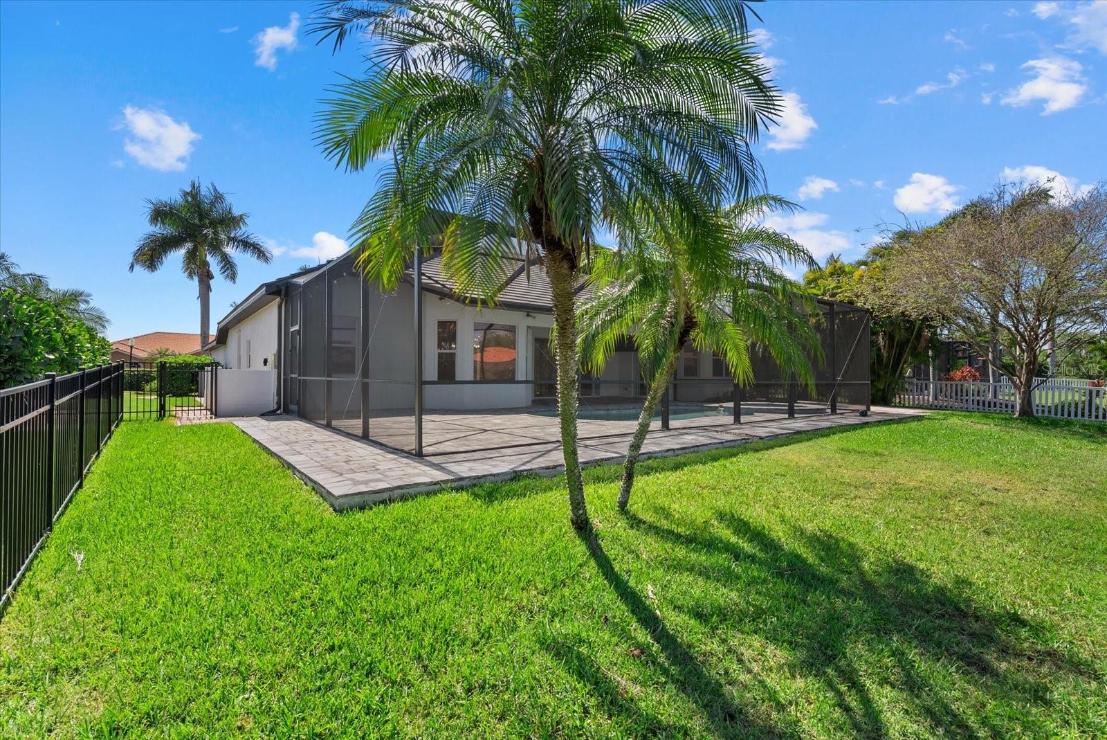 220 DOVE TRL, BRADENTON, FL, 34212