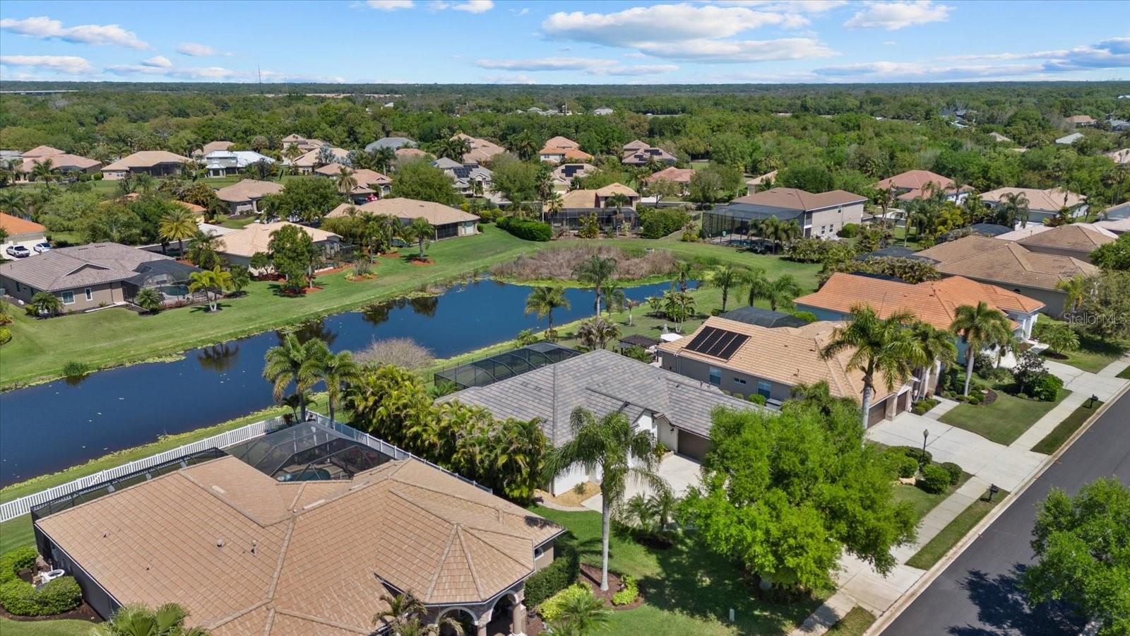 220 DOVE TRL, BRADENTON, FL, 34212