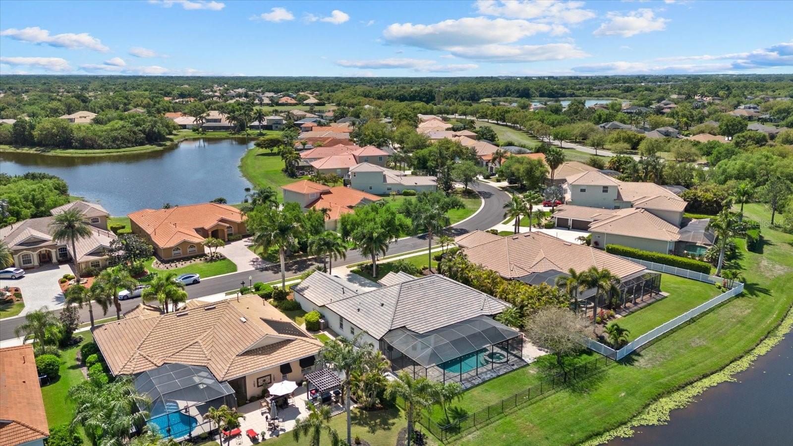 220 DOVE TRL, BRADENTON, FL, 34212