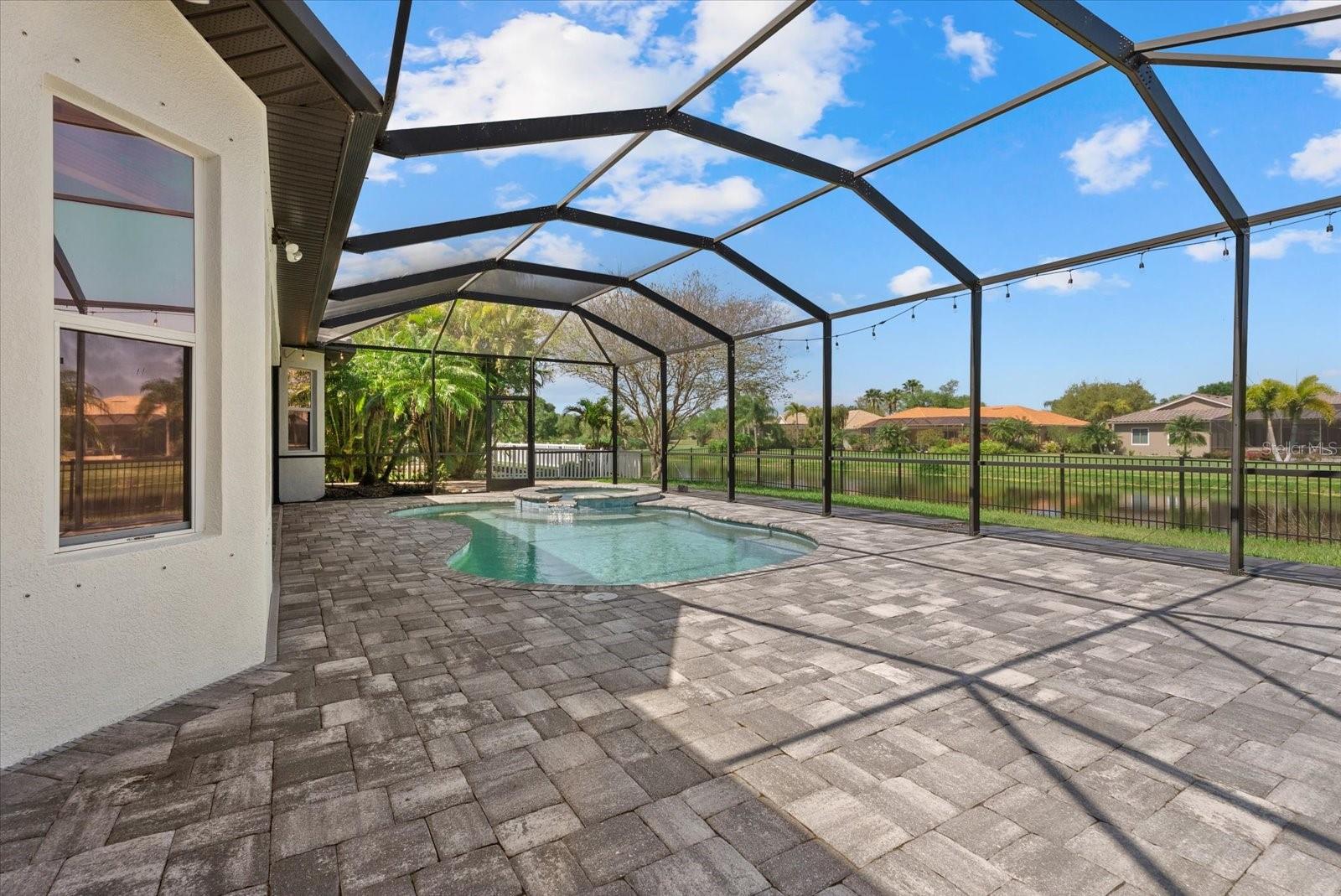 220 DOVE TRL, BRADENTON, FL, 34212