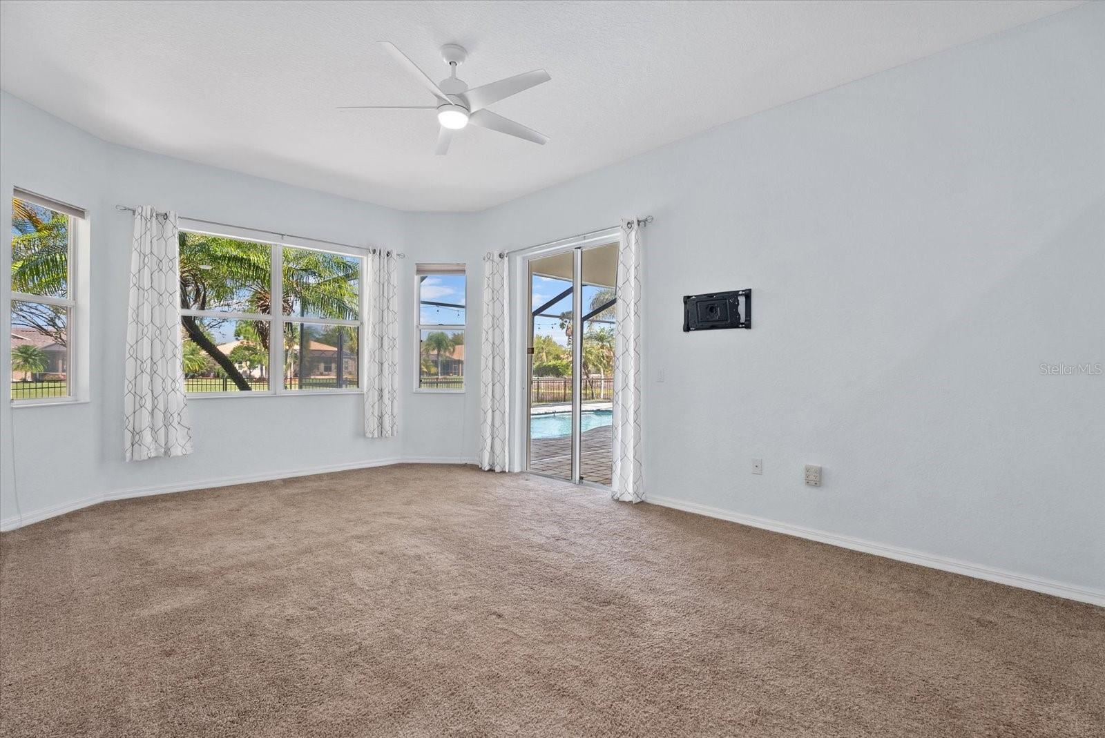 220 DOVE TRL, BRADENTON, FL, 34212