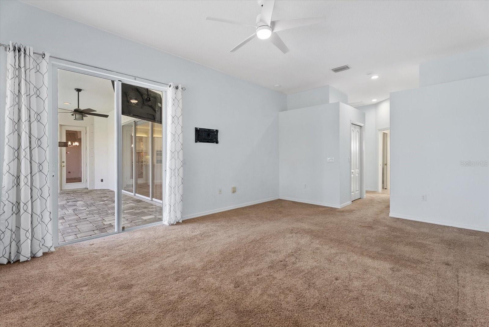 220 DOVE TRL, BRADENTON, FL, 34212