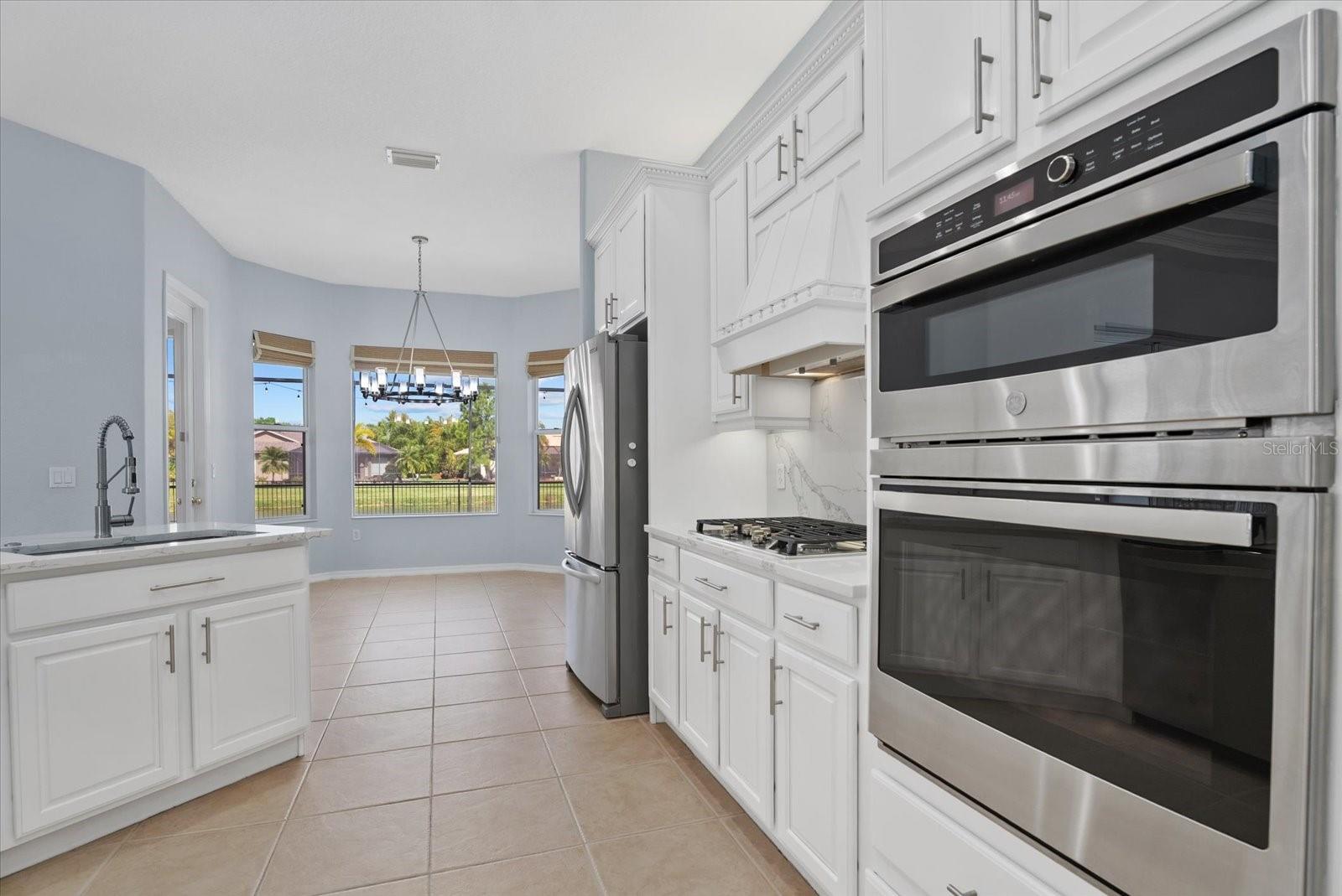 220 DOVE TRL, BRADENTON, FL, 34212