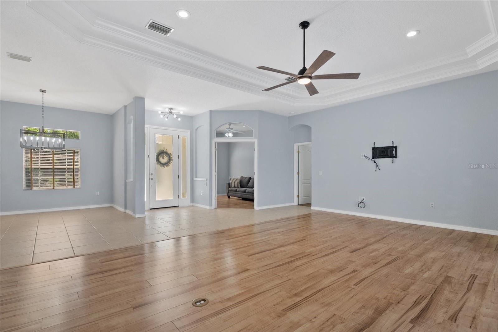 220 DOVE TRL, BRADENTON, FL, 34212