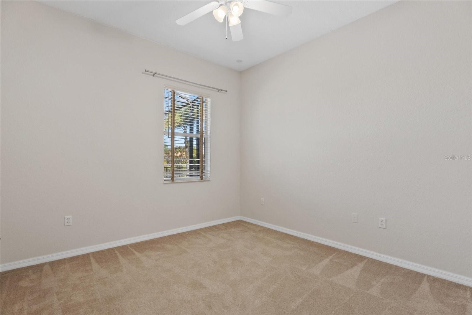 220 DOVE TRL, BRADENTON, FL, 34212