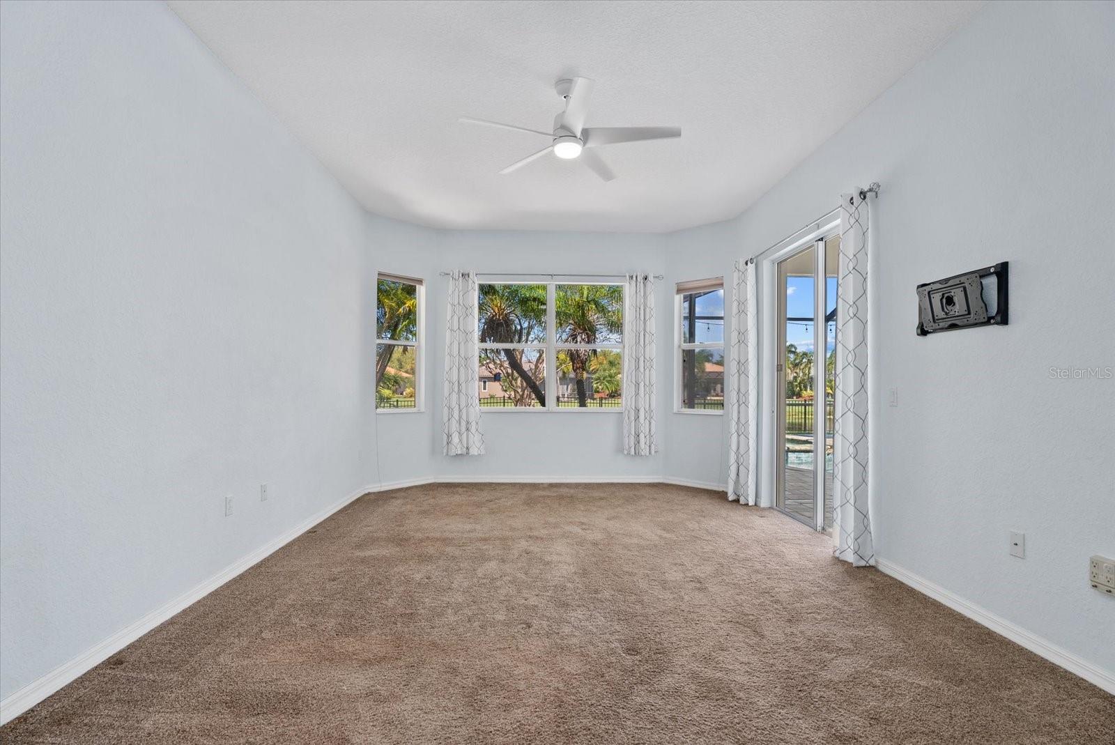 220 DOVE TRL, BRADENTON, FL, 34212