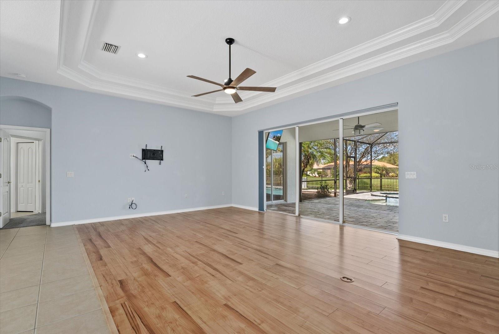 220 DOVE TRL, BRADENTON, FL, 34212