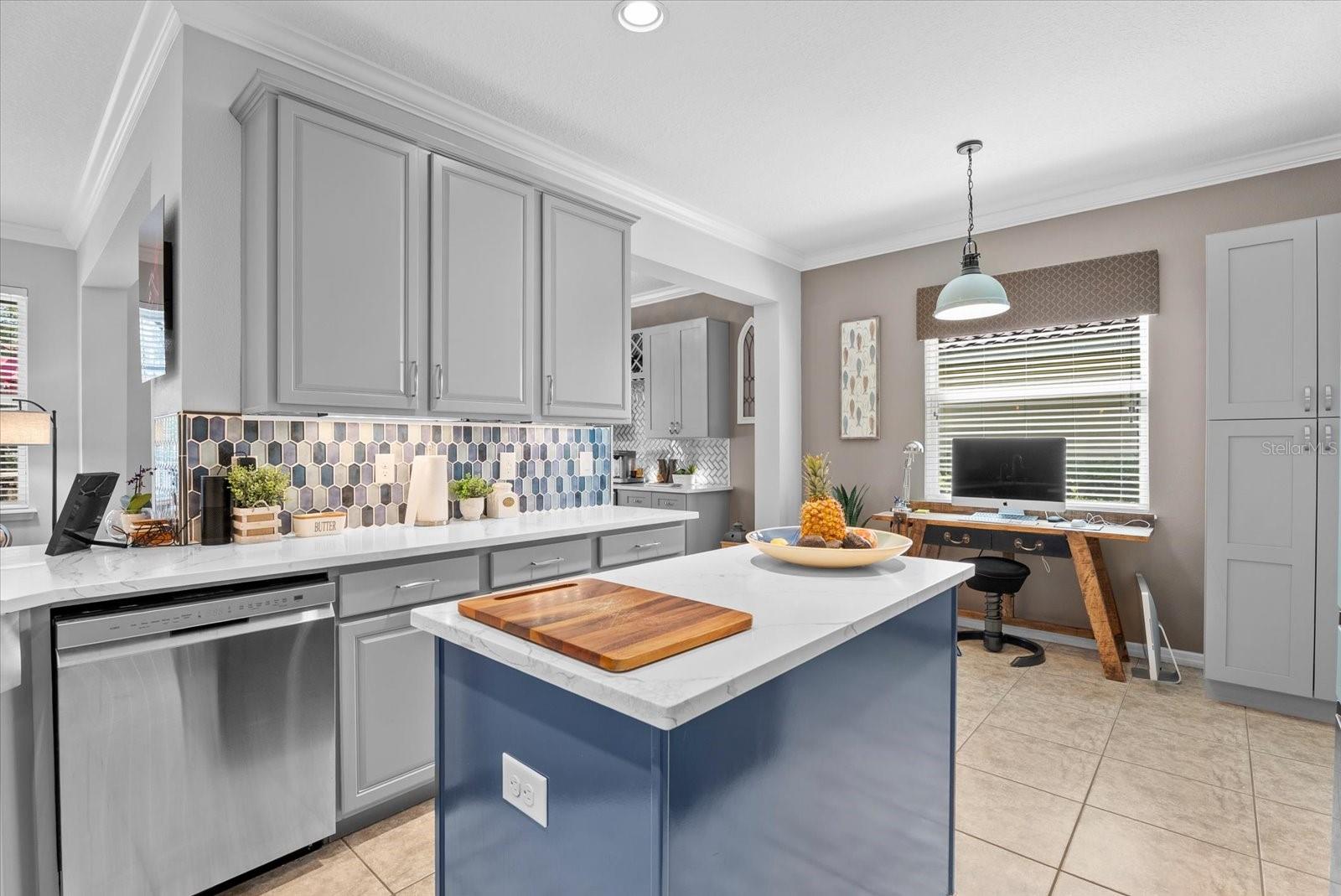 5439 CARTAGENA DR, SARASOTA, FL, 34233