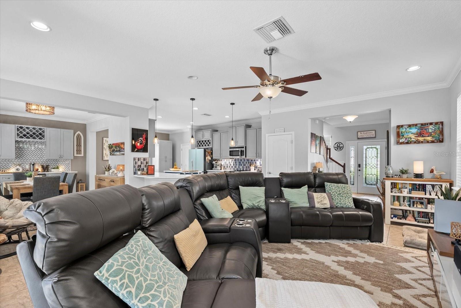 5439 CARTAGENA DR, SARASOTA, FL, 34233