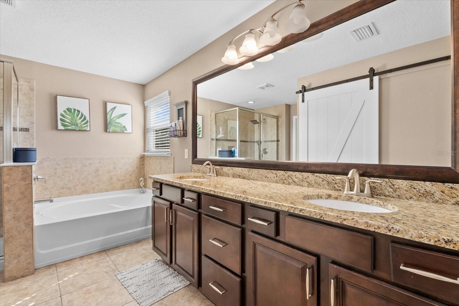 5439 CARTAGENA DR, SARASOTA, FL, 34233