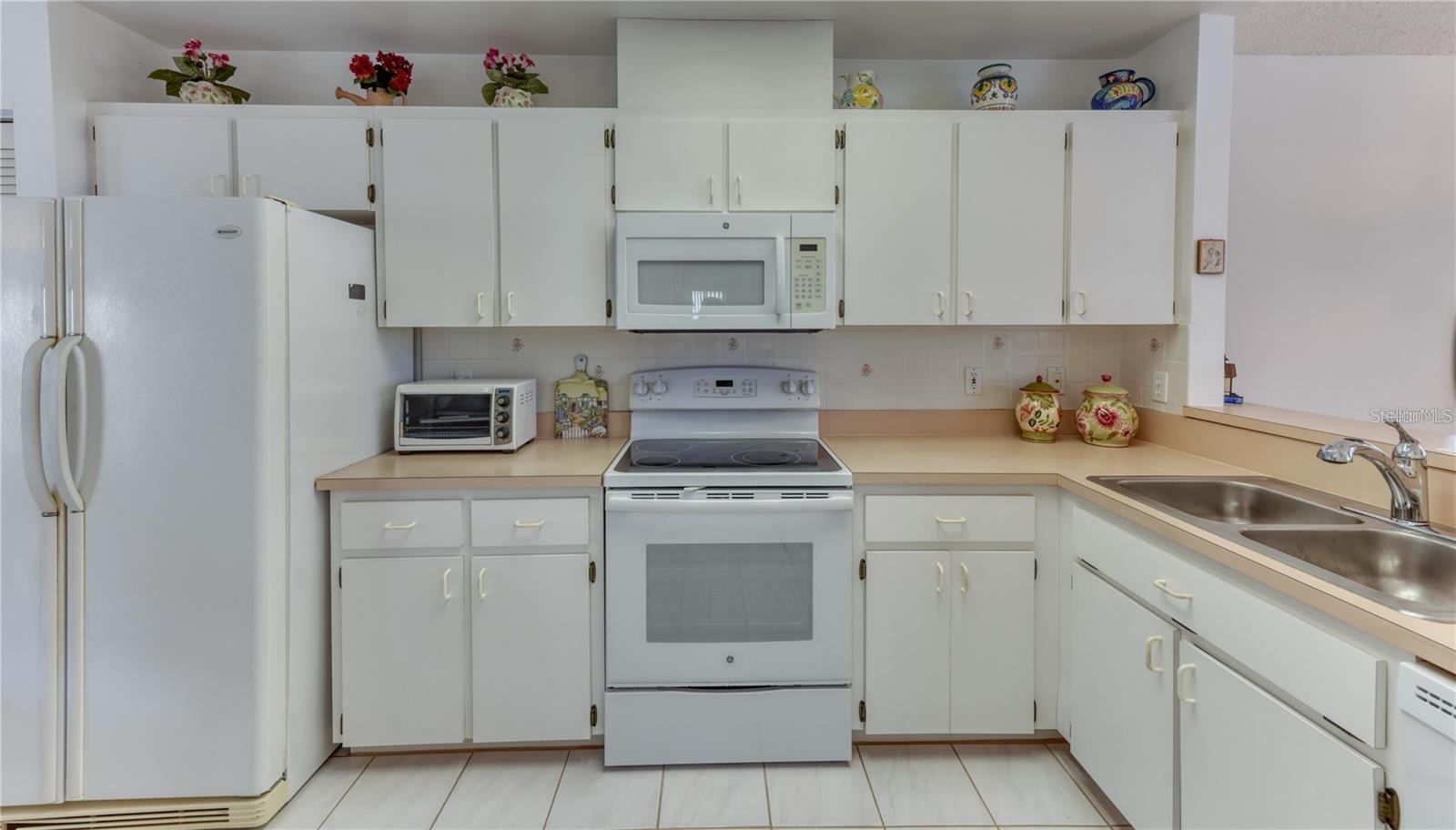 718 LIGHTHOUSE DR, TARPON SPRINGS, FL, 34689
