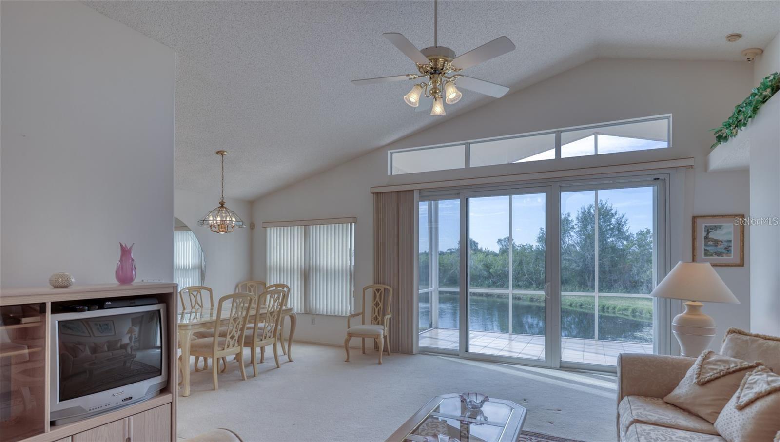 718 LIGHTHOUSE DR, TARPON SPRINGS, FL, 34689