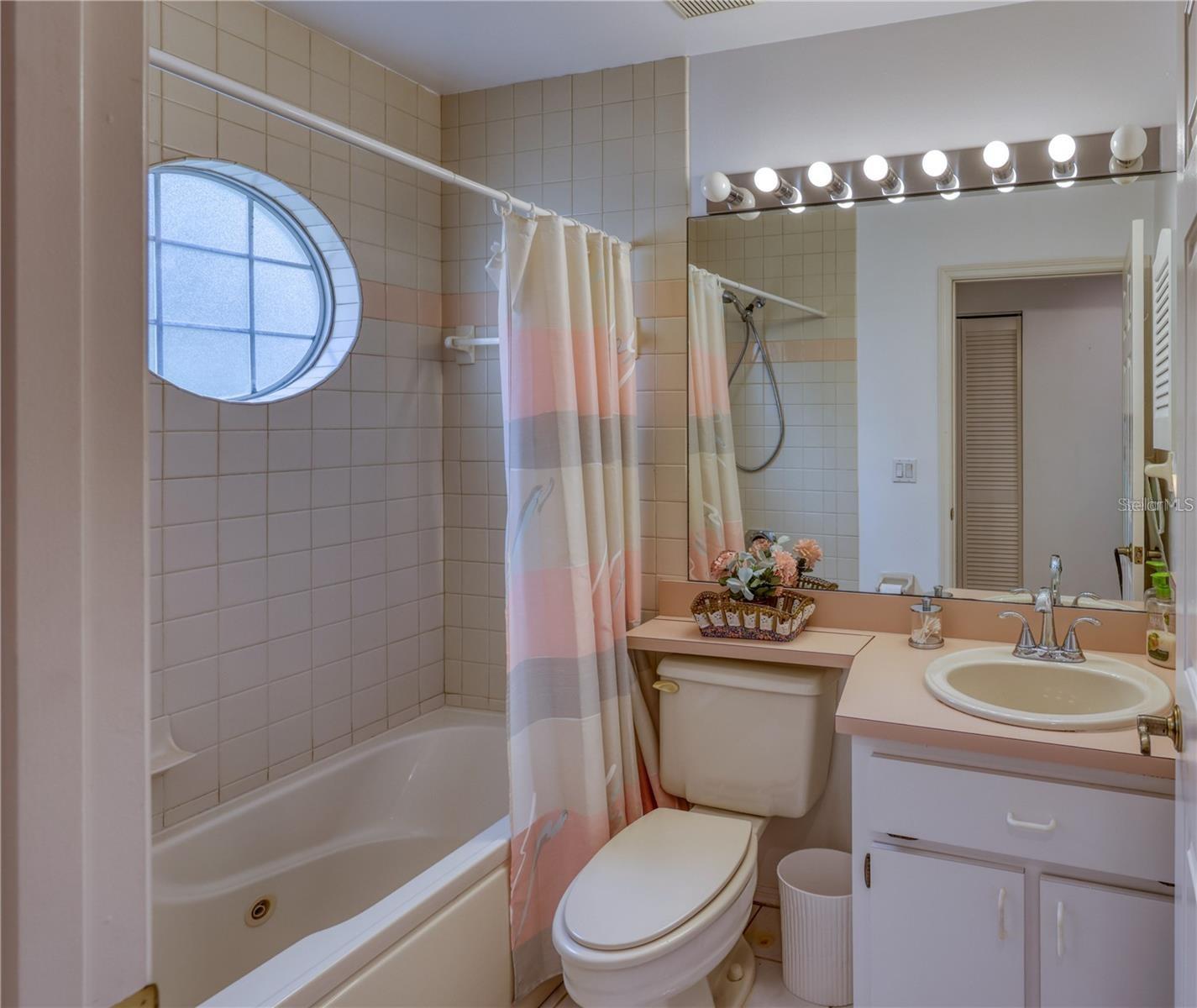 718 LIGHTHOUSE DR, TARPON SPRINGS, FL, 34689