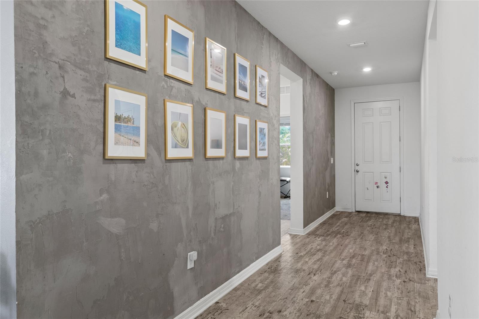 10630 MEDFORD LAKE DR, RIVERVIEW, FL, 33578