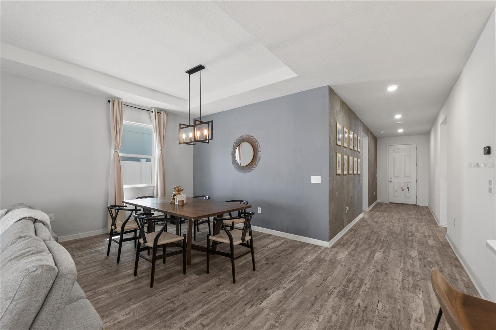 10630 MEDFORD LAKE DR, RIVERVIEW, FL, 33578